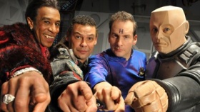 zdroj: reddwarf.jinak.cz zdroj: reddwarf.jinak.cz