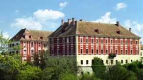 zdroj: kralovehradeckyregion.cz zdroj: kralovehradeckyregion.cz