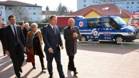 Zdroj: Oddělení informací a styku s veřejností Zdroj: Oddělení informací a styku s veřejností