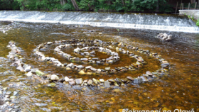 zdroj: landartnarece.cz zdroj: landartnarece.cz