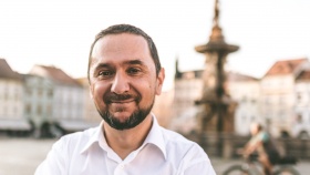 Náměstek primátora Juraj Thoma se prý k odpůrcům kavárny chová arogantně!