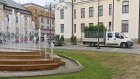 Smetanovo náměstí zdobí nové bobkovišně