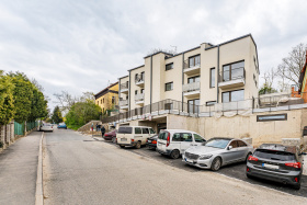 Komorní projekt Rezidence Pod Rybníčkem je dokončen Kliknutím zvětšíte obrázek