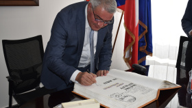 Do Ústí zavítal arménský velvyslanec Do Ústí zavítal arménský velvyslanec