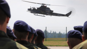 Armáda České republiky převzala nové bitevníky Armáda České republiky převzala nové bitevníky
