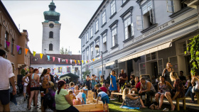 Multižánrový festival v Budějovicích