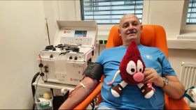 Superdárce Petr Hašek daroval krev již dvěstěkrát Superdárce Petr Hašek daroval krev již dvěstěkrát