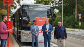 Autobusem až ke škole Autobusem až ke škole