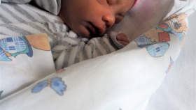 Anesteziologové zachránili ženu s poškozenými plícemi. Porodila zdravého chlapečka Anesteziologové zachránili ženu s poškozenými plícemi. Porodila zdravého chlapečka