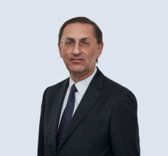 Komentář: Důvěra v ekonomiku je jak na houpačce