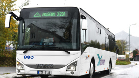 Po kraji vyjede nový hybridní autobus Iveco Crossway