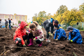 Školní les do kapsy