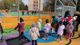 A co děti, mají si kde hrát? Ty z ústeckého Střekova určitě ano! A co děti, mají si kde hrát? Ty z ústeckého Střekova určitě ano!