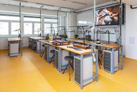 Na Střední škole v Uherském Brodě mají novou ryteckou dílnu