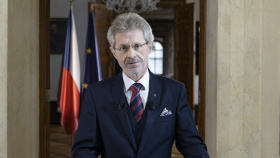 Předvánoční projev předsedy Senátu bude 18. prosince Předvánoční projev předsedy Senátu bude 18. prosince