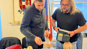 Defibrilátor do každé školy