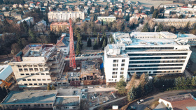 V rychnovské nemocnici se staví