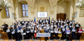 Den památky obětí holocaustu Kliknutím zvětšíte obrázek