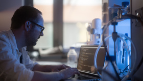 Nový doktorský studijní program na FZT JU