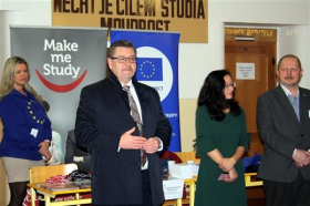 V Mostě se konal veletrh vzdělávání SOKRATES