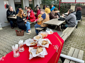 Litoměřice - V litoměřické nemocnici se konal již sedmý ročník charitativního vaření Jozefa Pázstora. Litoměřice - V litoměřické nemocnici se konal již sedmý ročník charitativního vaření Jozefa Pázstora.
