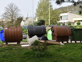 Úředníci kontrolovali situaci v Mojžíři