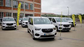 Zlínský kraj pořídil devět nových elektromobilů Zlínský kraj pořídil devět nových elektromobilů