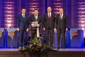 Krajští radní  vyznamenali dvanáct osobností regionu