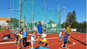 Veletrh sportovních aktivit v Benešově Veletrh sportovních aktivit v Benešově
