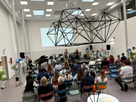 Víceúčelový sál s galerií bude sloužit veřejnosti