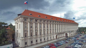 Kraj představil diplomatům svá inovativní i tradiční odvětví Kraj představil diplomatům svá inovativní i tradiční odvětví