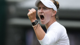Krejčíková bude hrát finále Wimbledonu Krejčíková bude hrát finále Wimbledonu