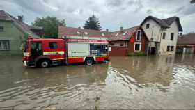 Stovky výjezdů hasičů kvůli záplavám Stovky výjezdů hasičů kvůli záplavám