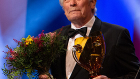 Národní divadlo zahájilo novou sezonu. Do Síně slávy vstoupil Alois Švehlík Národní divadlo zahájilo novou sezonu. Do Síně slávy vstoupil Alois Švehlík