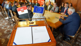 Liberec a jeho významní partneři signovali smlouvu ke klimatické neutralitě Liberec a jeho významní partneři signovali smlouvu ke klimatické neutralitě