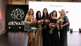 Peníze putují do Krizového centra pro děti a rodinu Peníze putují do Krizového centra pro děti a rodinu