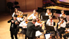 Smiling String Orchestra oslavil deset let Smiling String Orchestra oslavil deset let