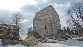 Nejvýše položený hrad v Česku se opět otevřel turistům