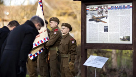 Vyrazili po stopách válečných výsadků