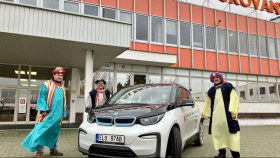 V elektrárně Dukovany si vykoledovali elektromobil V elektrárně Dukovany si vykoledovali elektromobil