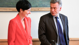 Nejvyšší státní zástupkyní bude Lenka Bradáčová, nominaci schválila vláda Nejvyšší státní zástupkyní bude Lenka Bradáčová, nominaci schválila vláda