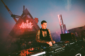 Českého lva doprovodí DJ a producent NobodyListen Českého lva doprovodí DJ a producent NobodyListen