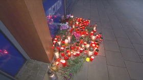 Pomozme pozůstalým obětí vražedného útoku v Hradci Králové Pomozme pozůstalým obětí vražedného útoku v Hradci Králové