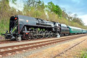 Nostalgické jízdy vlaků a autobusů. Jako první vyjede Šlechtična