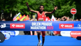Pražský maraton vyhráli Weldeová a Berhanu, za Čechy slaví Hrochová a Havlena Pražský maraton vyhráli Weldeová a Berhanu, za Čechy slaví Hrochová a Havlena