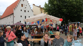 Pozvánka na Festival Bonjour Budějovice Pozvánka na Festival Bonjour Budějovice