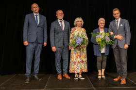 Noví mistři tradiční rukodělné výroby za uchovávání lidových řemesel