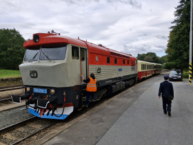 Retro vlakové a autobusové spoje vyjedou za Barokem