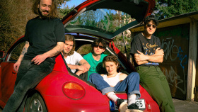 Island Mint vydávají druhé studiové album Slun a zvou na křest