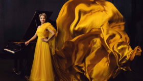 Koncertní řadu Fakulty umění zahájí pianistka Arta Arnicane